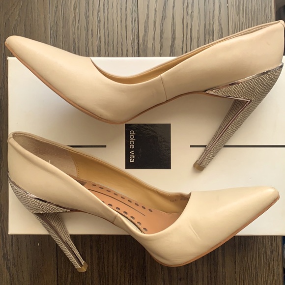 Dolce Vita Leather Pumps - Picture 8 of 10